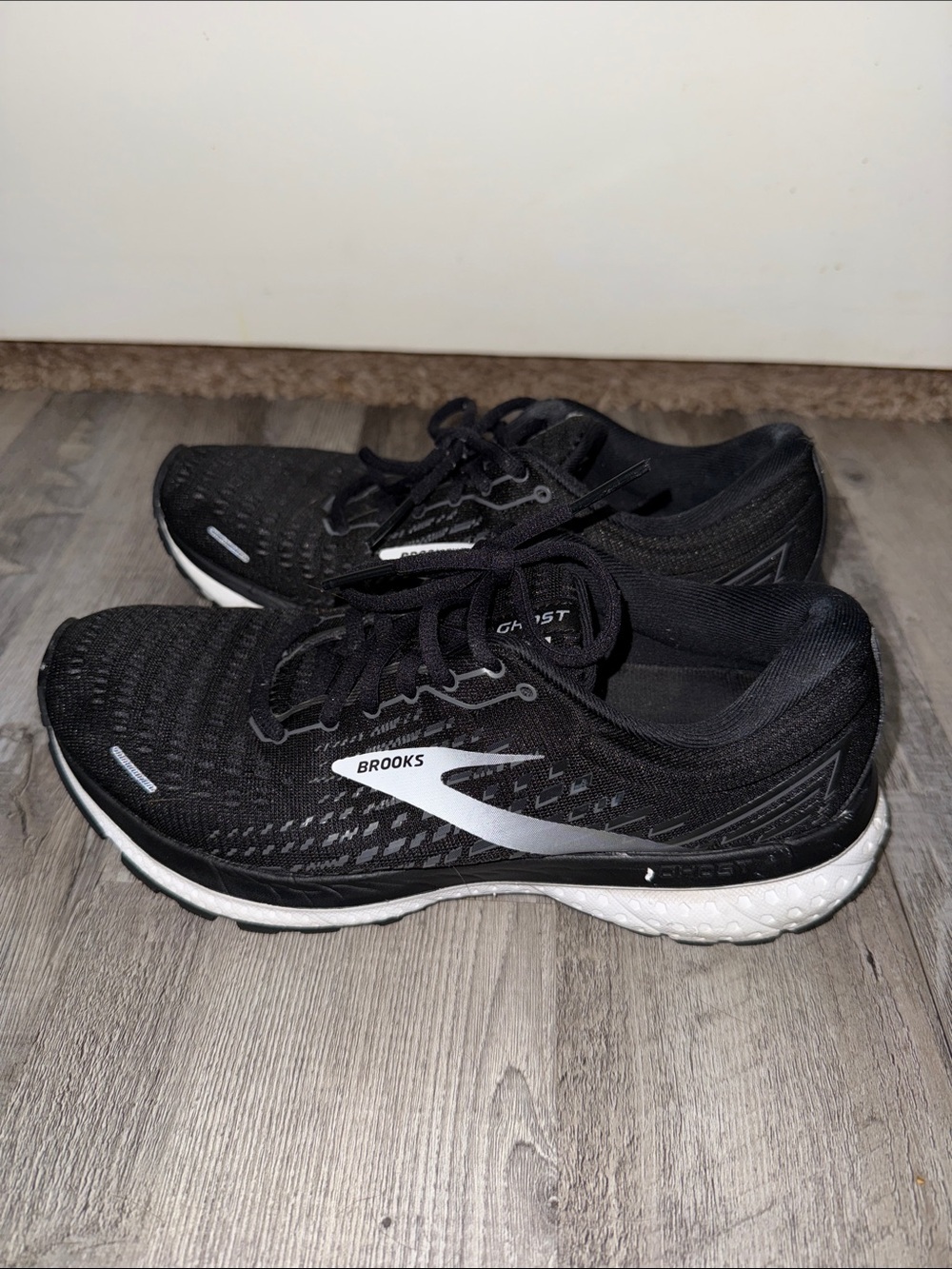 Brooks Black and White Women's Ghost Running Shoes